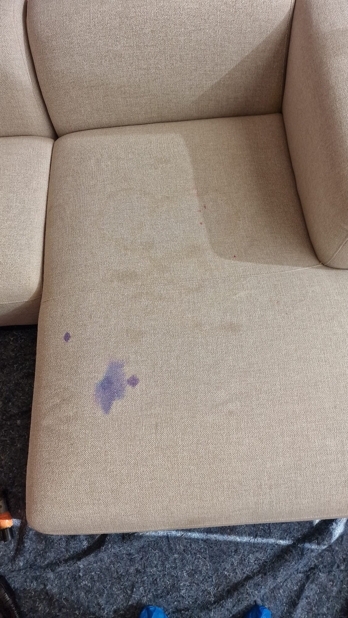 tâche d'ancre canapé 