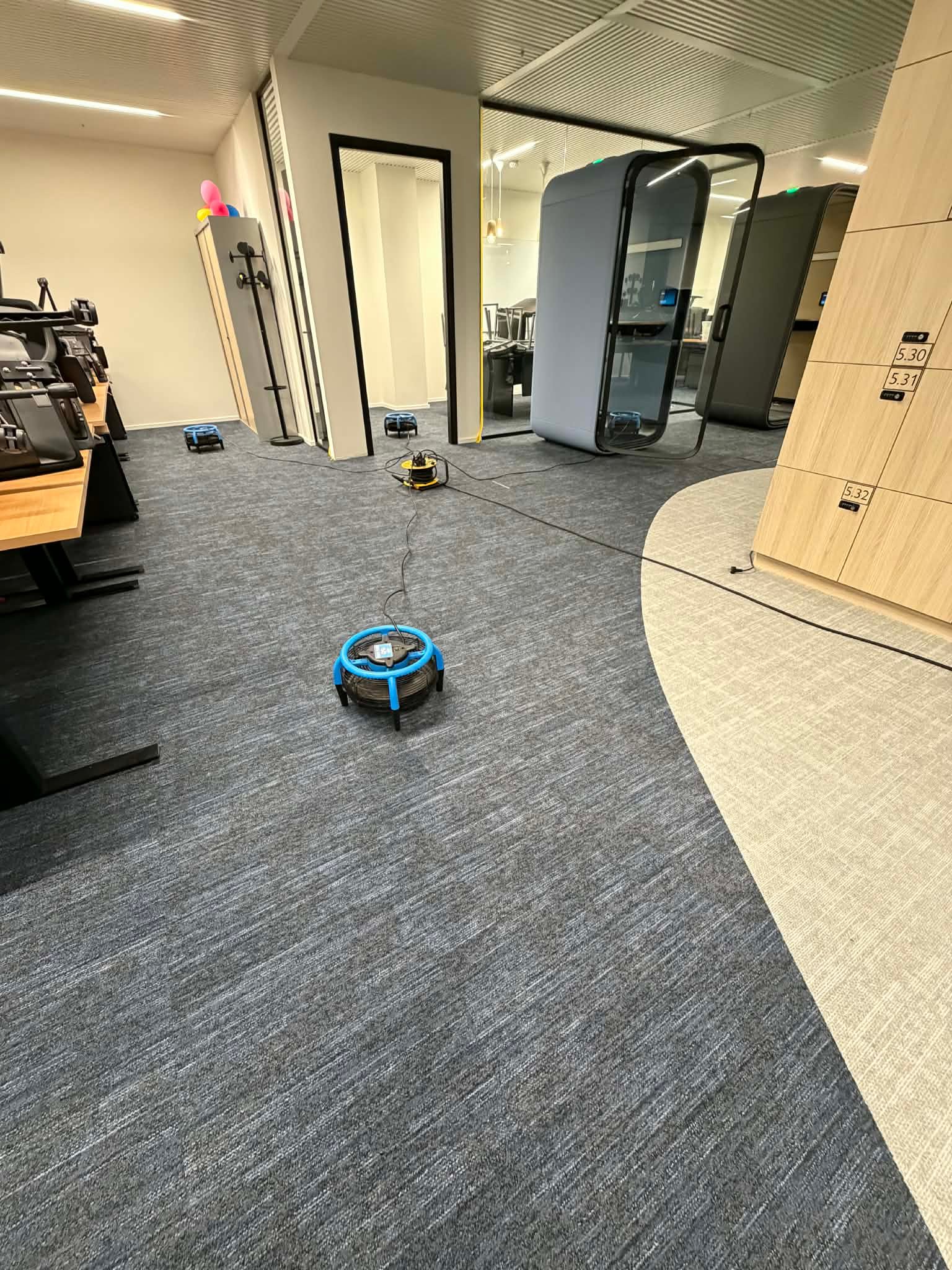nettoyage-moquette-bureaux-bruxelles